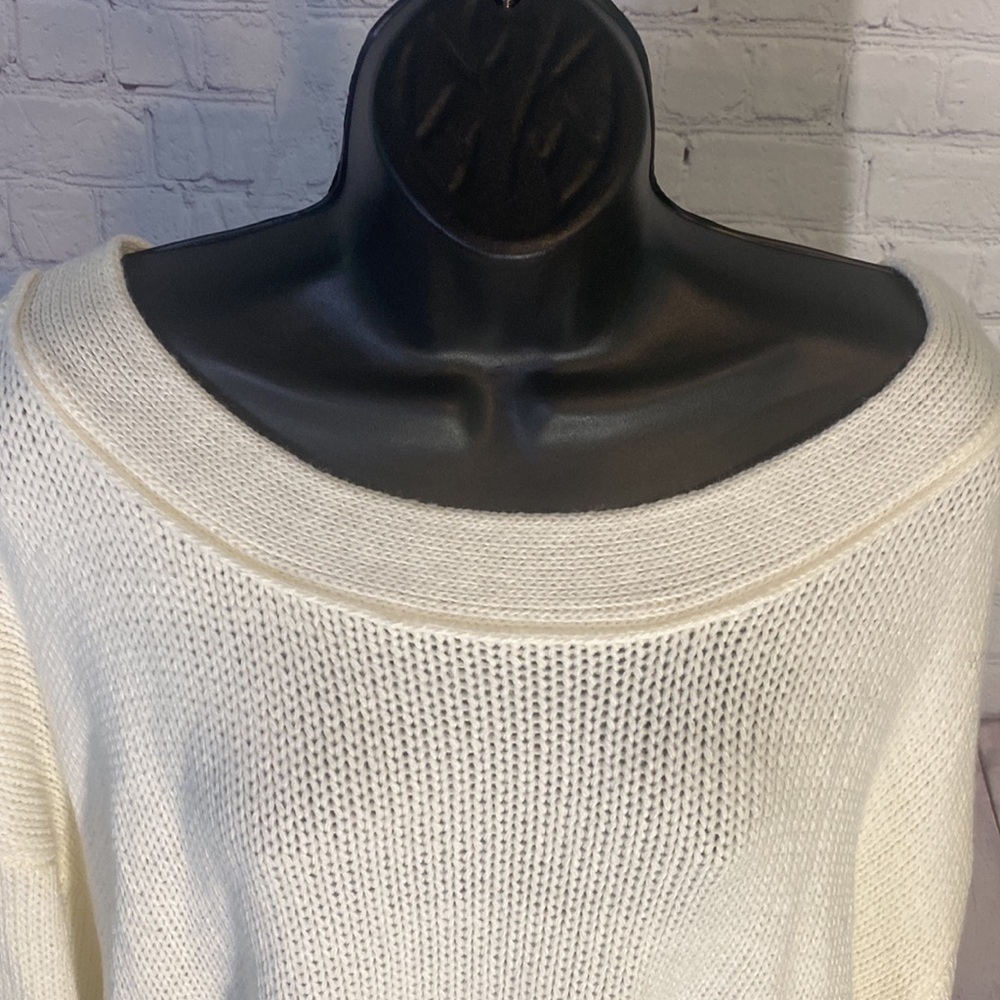 NWT WONDERLY  CURVY LACE UP DROP SHOULDER SWEATER 3x - Picture 4 of 12
